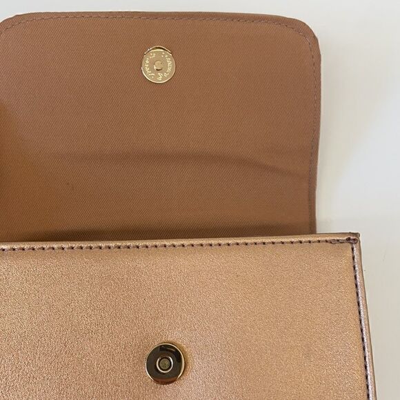 Dream Control Kids Glitter Eyelash Purse - Picture 6 of 8